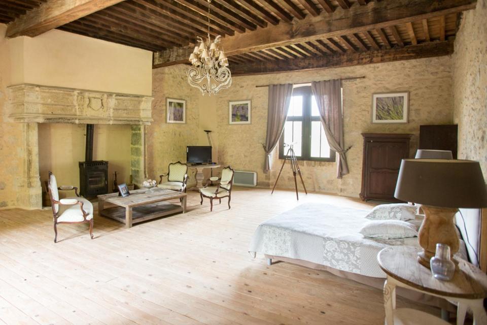 Château de Plèneselve Bon-Encontre Exterior foto